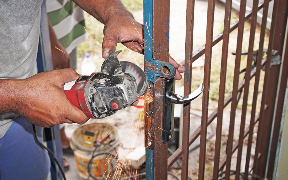 coffre fort ouverture de porte Pomponne